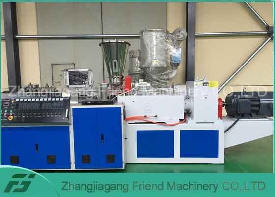 100-800kg/H 수용량을 기계로 가공하 기계/관 압출기에 플라스틱 PVC UPVC CPVC 관