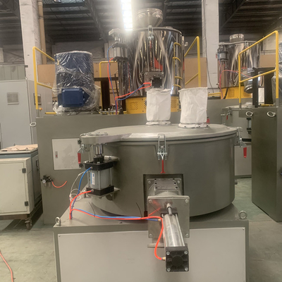 Good price 조밀한 구조 900kg/H 플라스틱 믹서 기계 PLC 통제 온라인으로